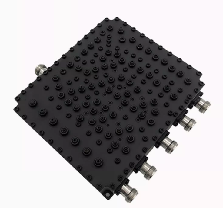  城西双频三频四频五频腔体合路器4G+5G